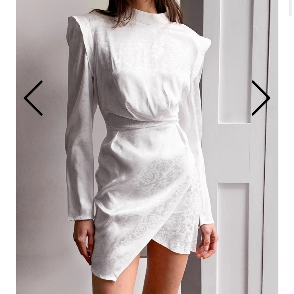 NASTY GAL JACQUARD MIDI POWER DRESS IN IVORY